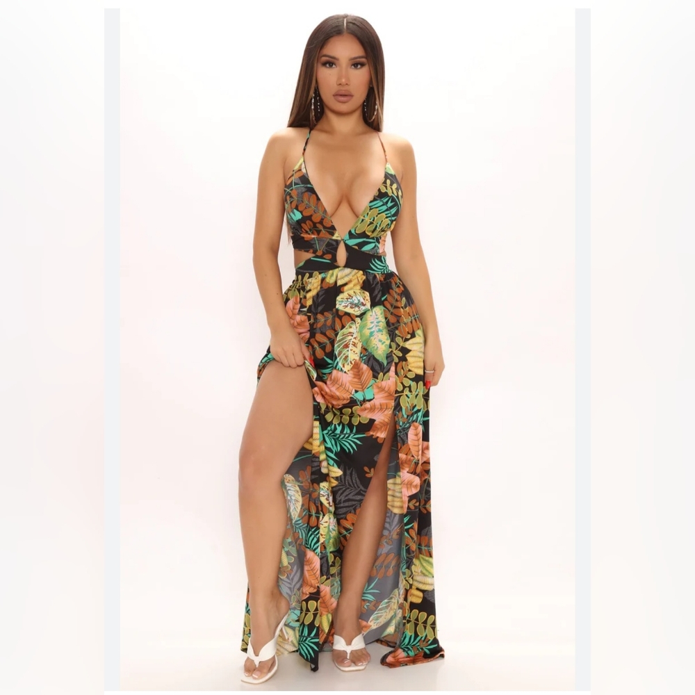 Fashion Nova Blue Floral